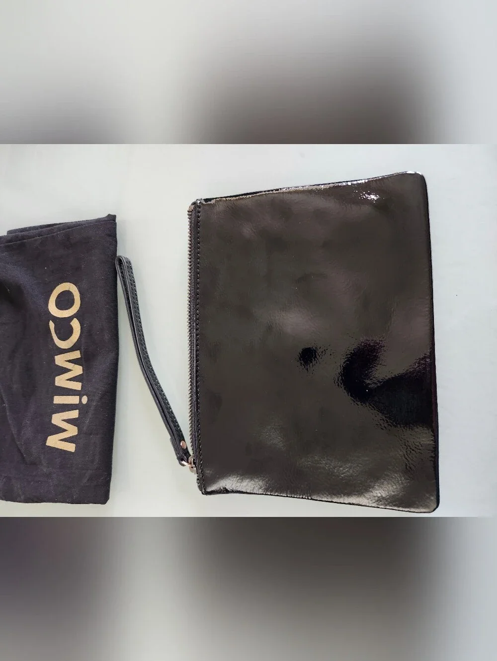Mimco Black Patent Leather Wristlet with Rose Gold Logo Disc And Dustbag Lux New
